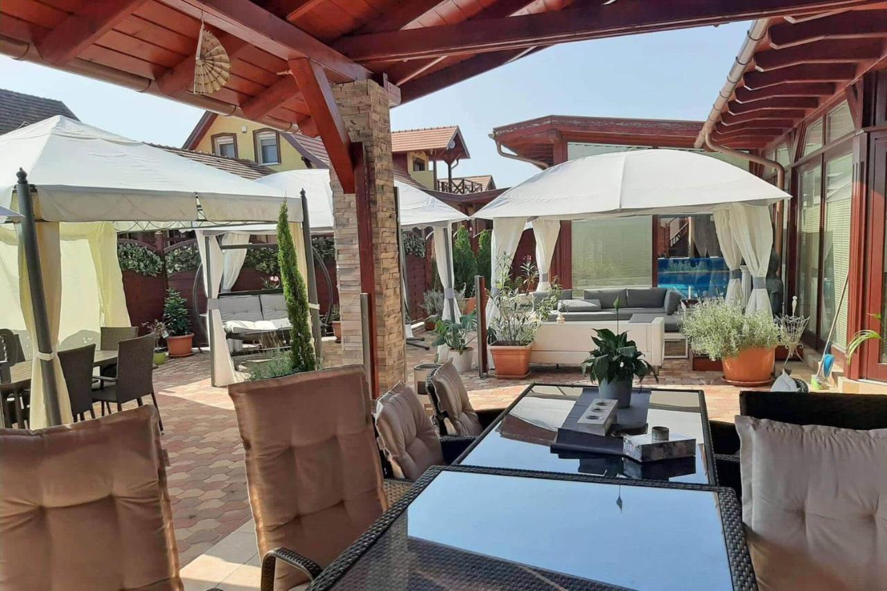 Barackos Wellness Villa Fot 外观 照片