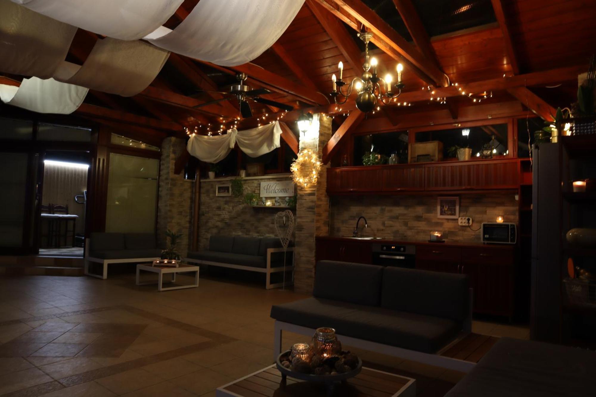 Barackos Wellness Villa Fot 外观 照片