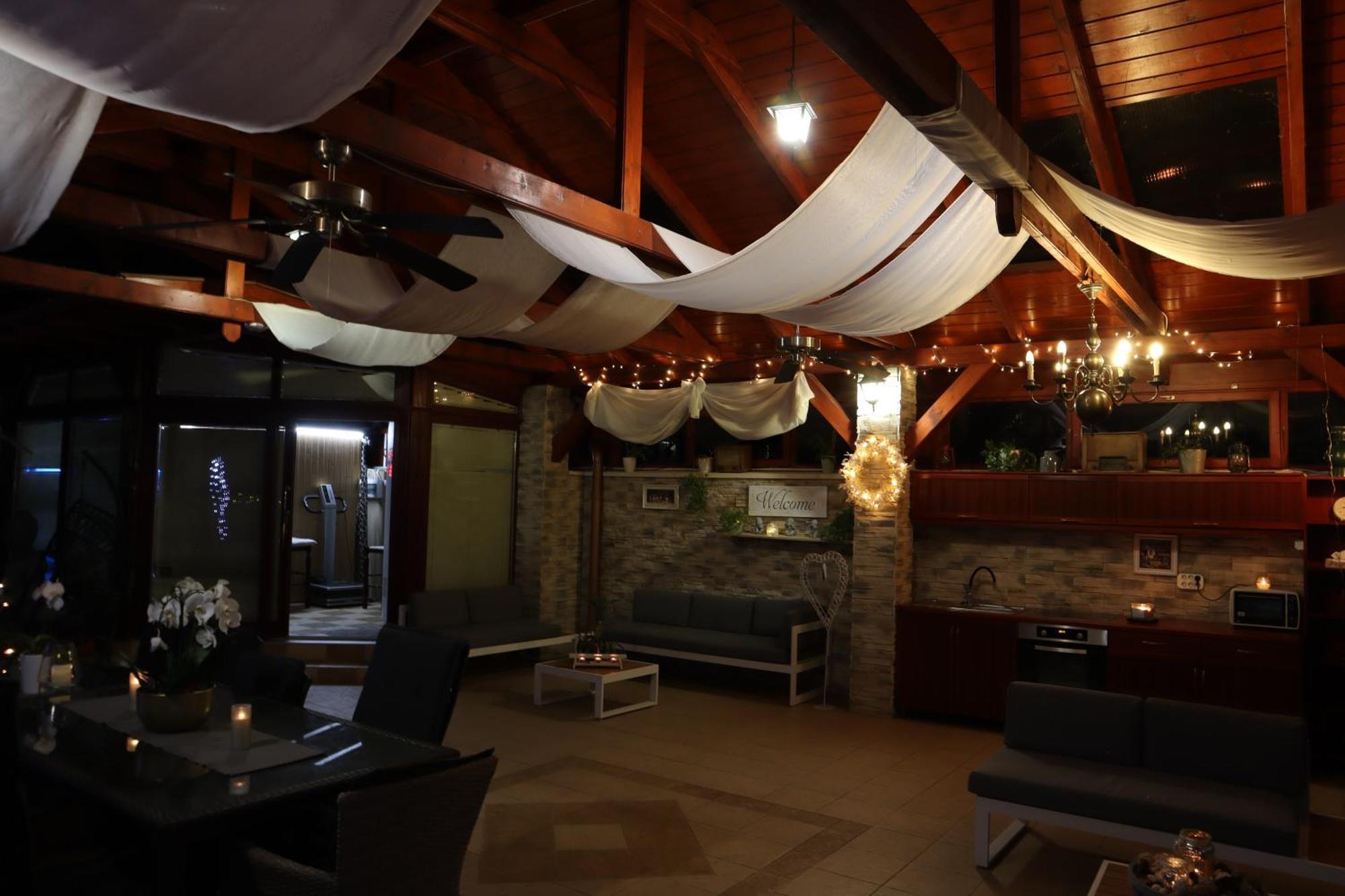 Barackos Wellness Villa Fot 外观 照片