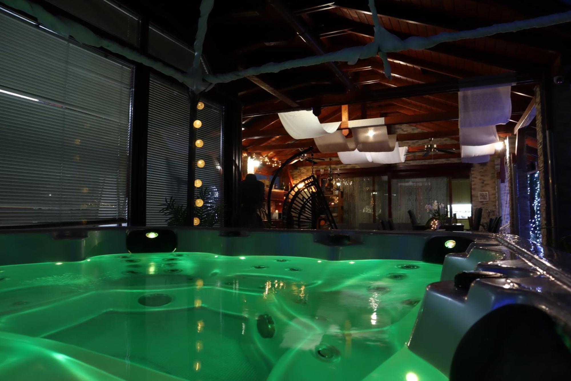 Barackos Wellness Villa Fot 外观 照片